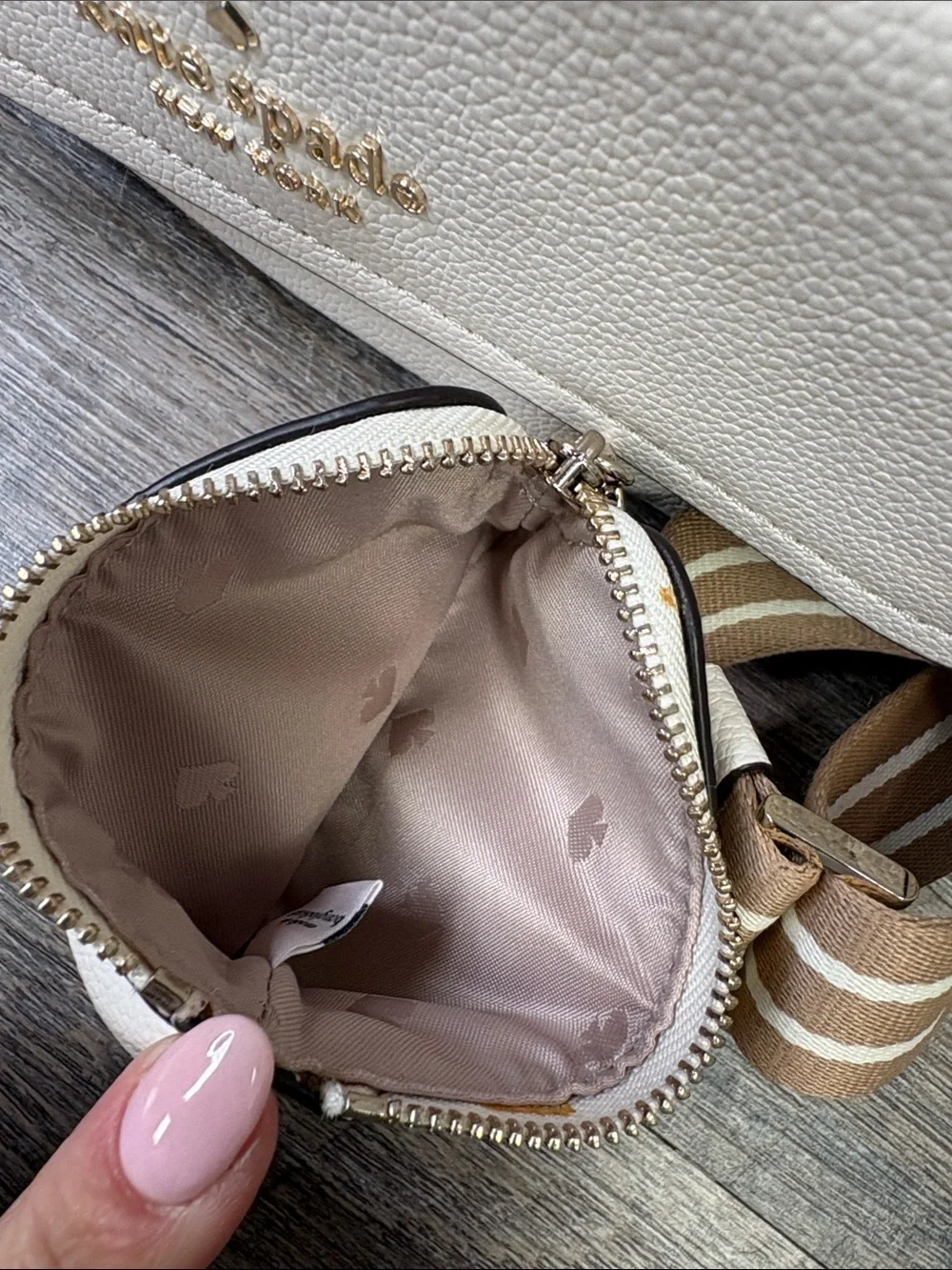 Kate Spade New York Rosie Pebbled Leather Flap Camera Bag Cream